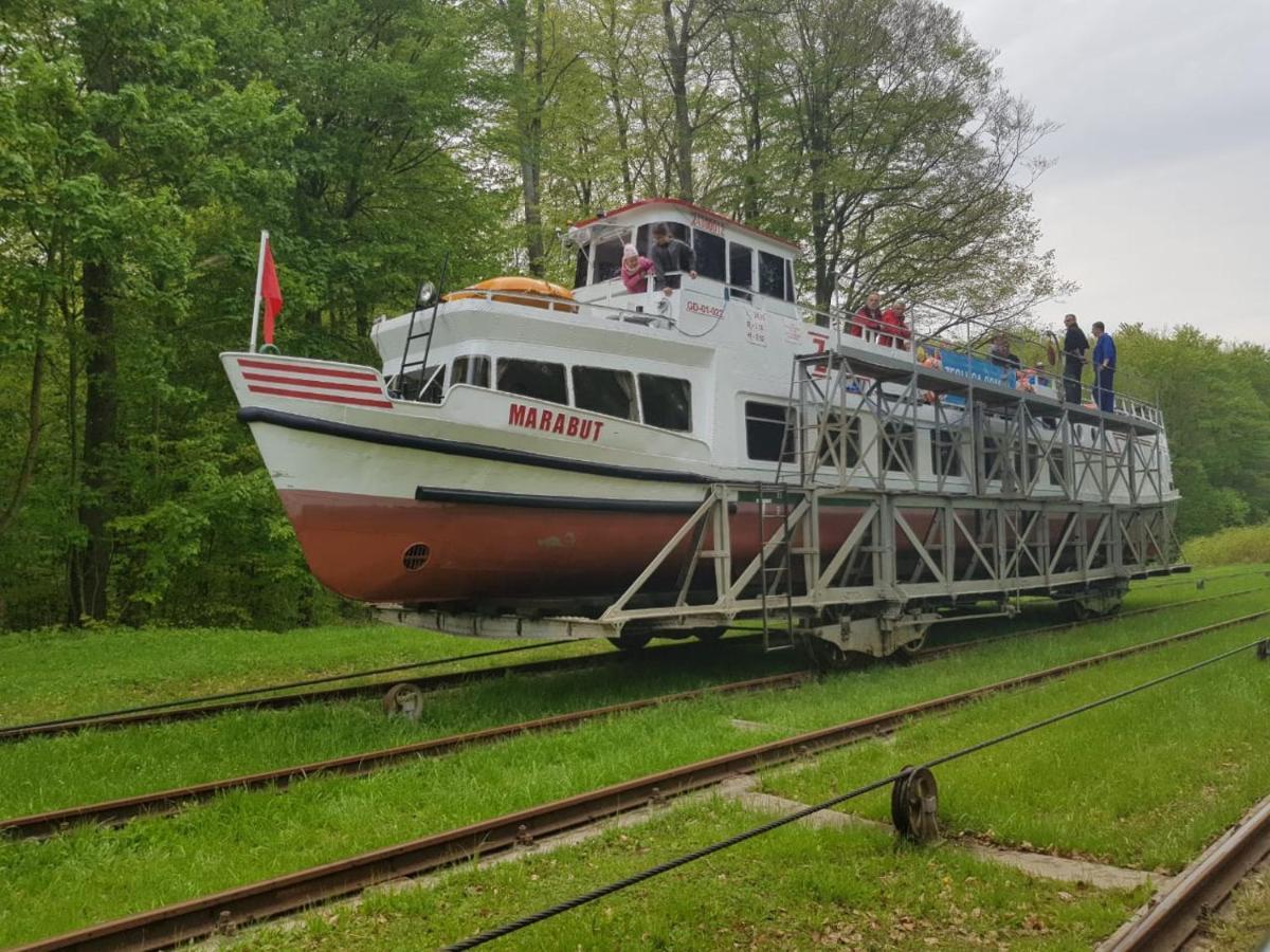 Hotelik 51 Pasłęk Dış mekan fotoğraf